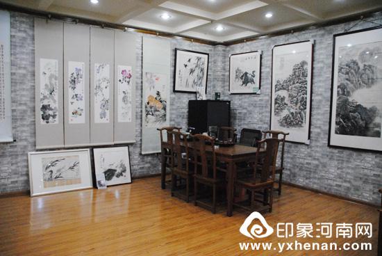 专注河南书画精品收藏的林月清社画廊